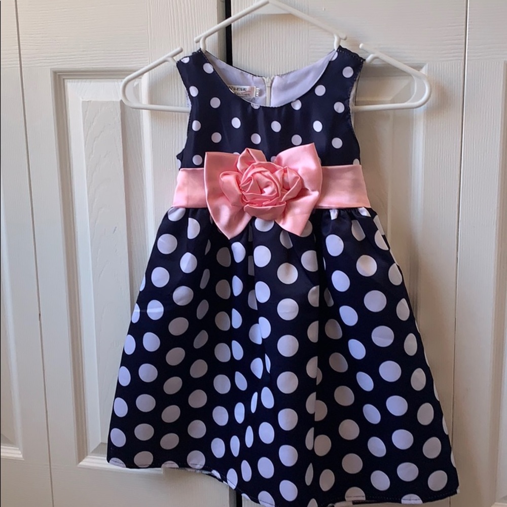 Beautiful blue and white polka dots girl dress !!